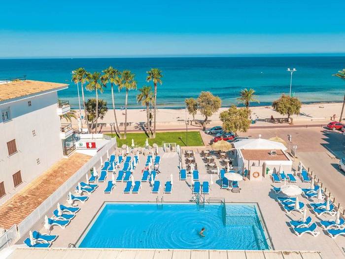 R2 Verónica Beach Hotel