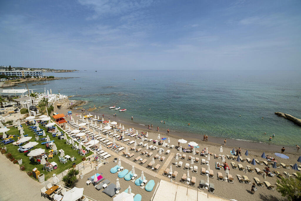 Golden Beach Hotel