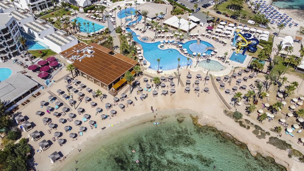 Adams Beach Hotel