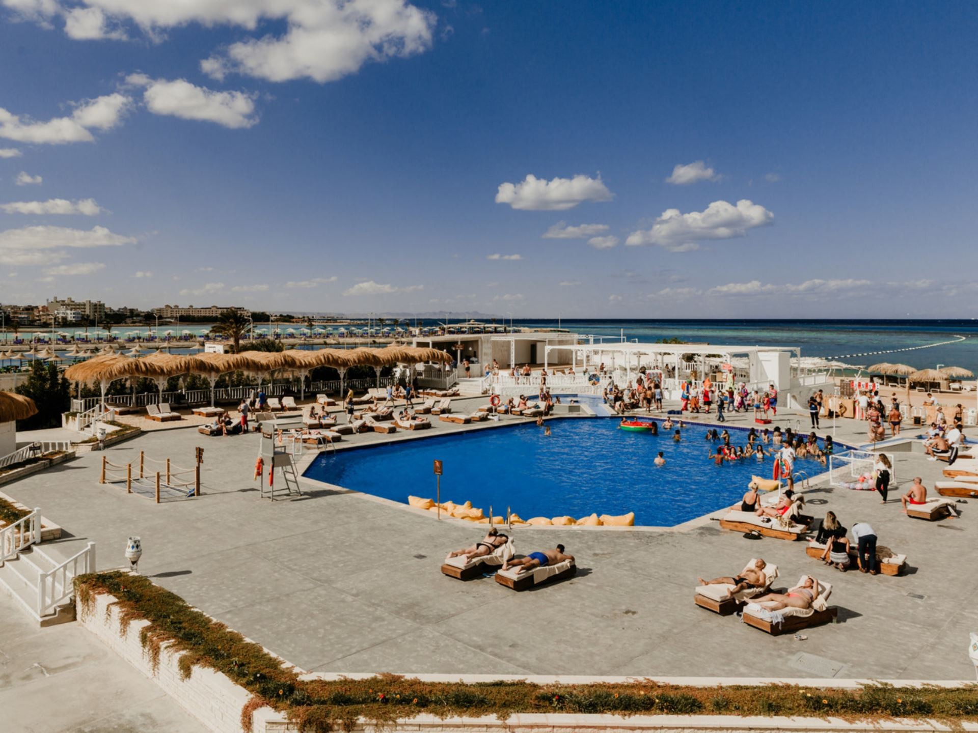 Meraki Resort