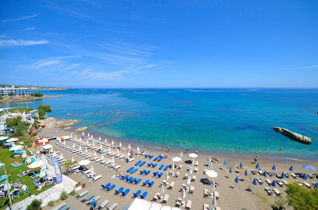 Golden Beach Hotel