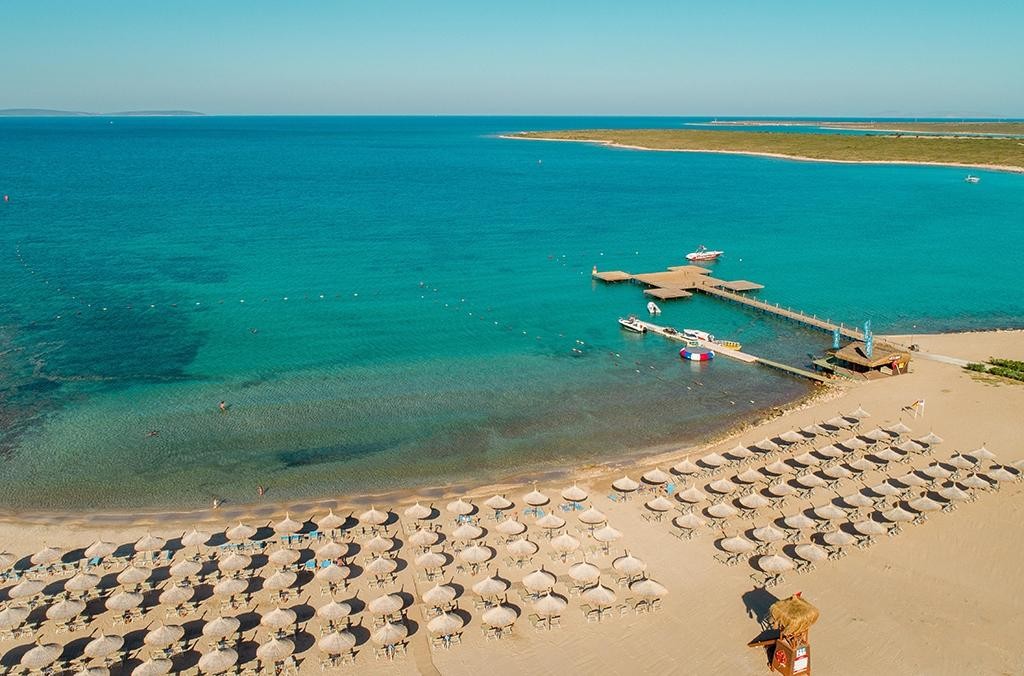 Aquasis De Luxe Resort & Spa