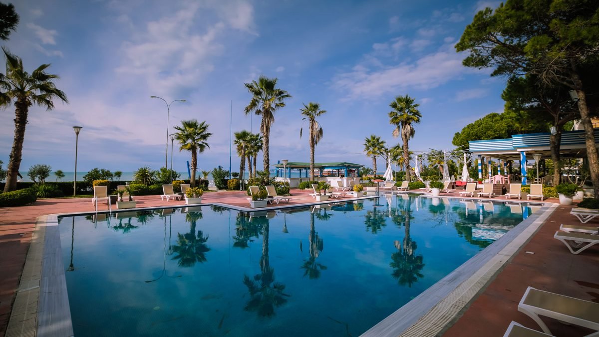 Fafa Beach Hotel